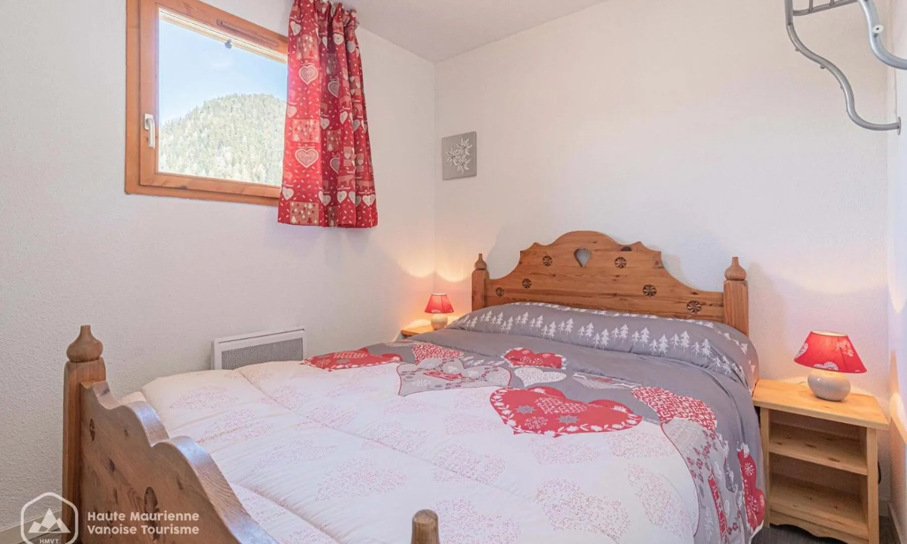 Les Chalets D'Arrondaz - 3 Pieces Appartement 4/6 Personnes Mae-2940 Modane 0*,  France